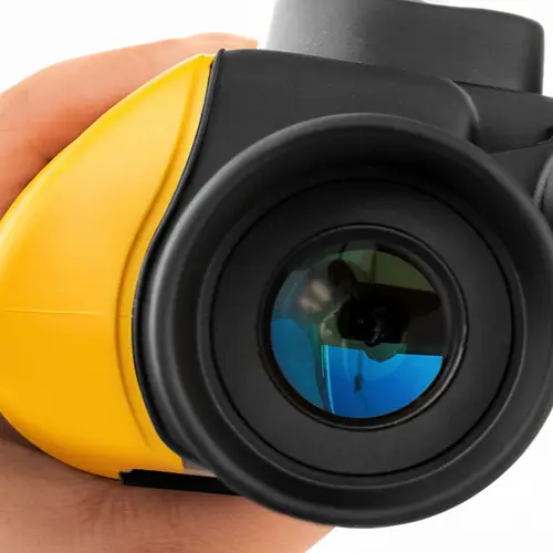 Binoculars_HD-objective-lens-detail.jpg