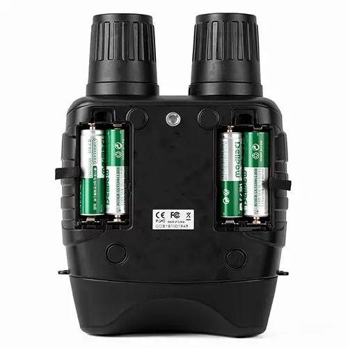 night-vision-binoculars-back-body-ergonomic.jpg